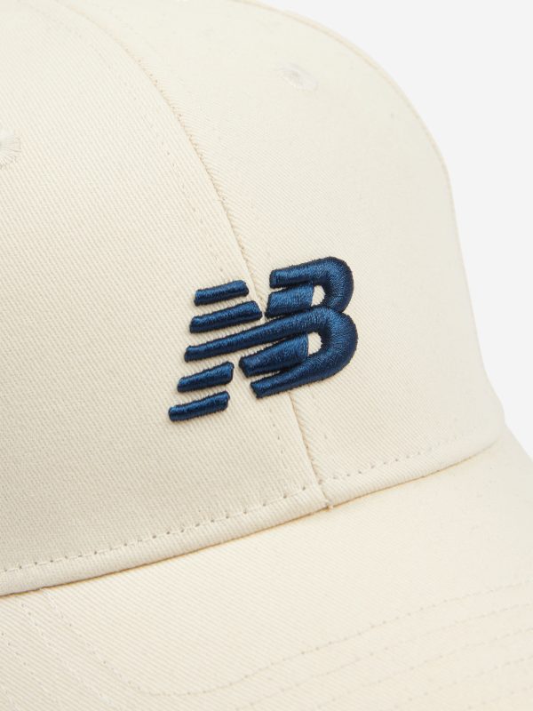 New Balance Boys Small Logo Cap in Beige Online now